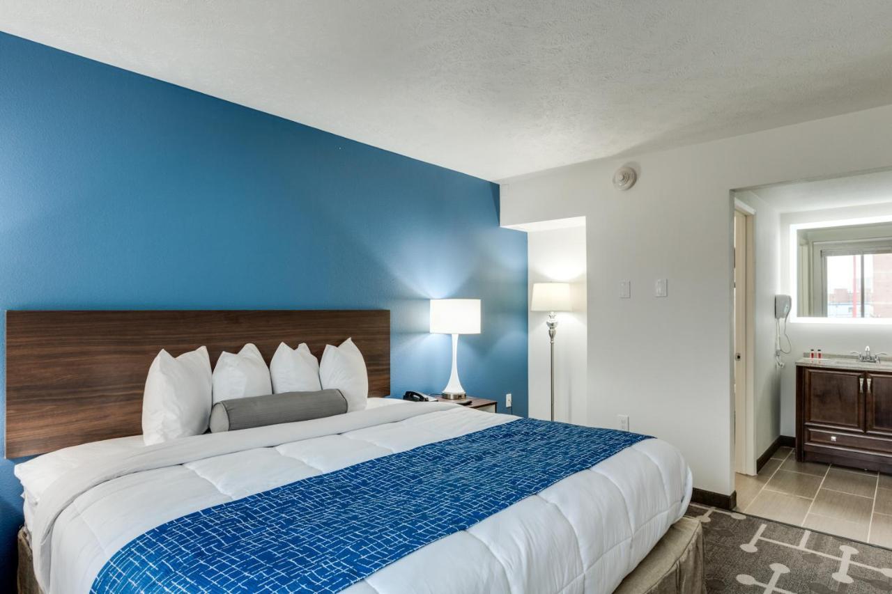 Baymont by Wyndham Spokane Eksteriør billede