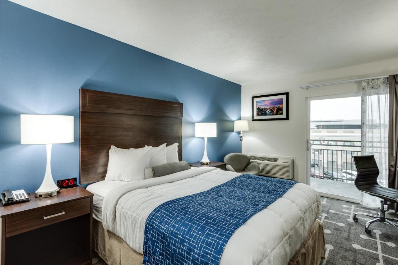 Baymont by Wyndham Spokane Eksteriør billede